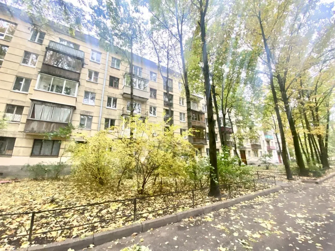двухкомнатная квартира в Санкт-Петербурге по адресу: Ленсовета ул., 63