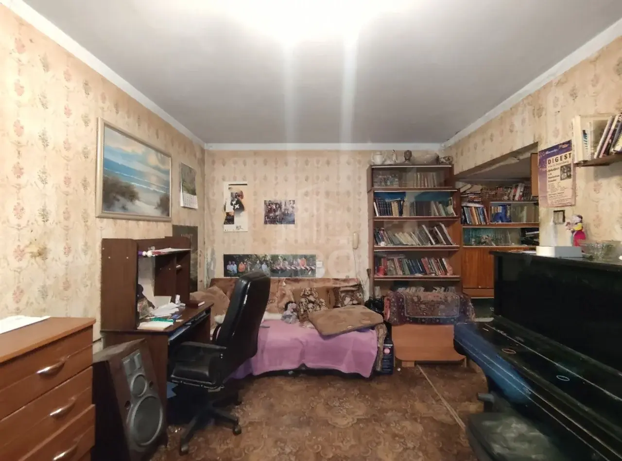 трехкомнатная квартира в Санкт-Петербурге по адресу: Шотмана ул., 4, литера И