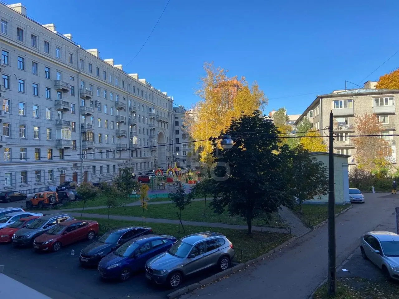 четырехкомнатная квартира в Санкт-Петербурге по адресу: Московское ш., 14, к 1
