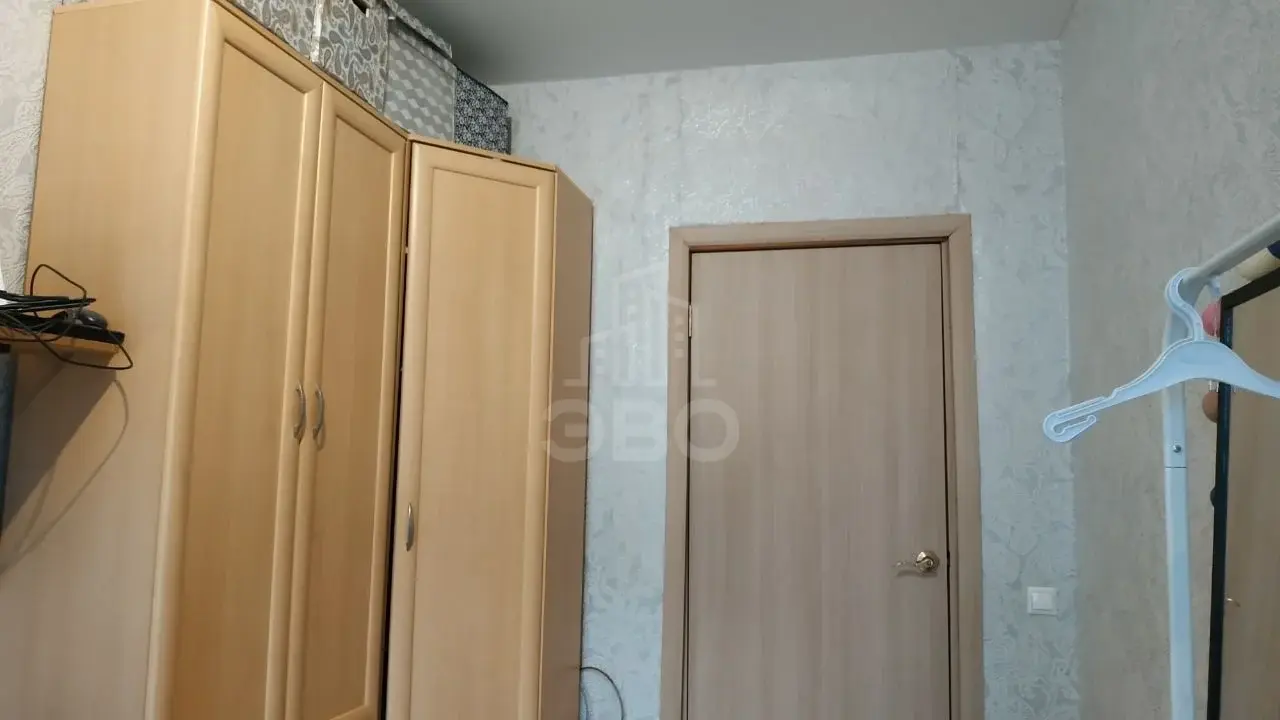 трехкомнатная квартира в Санкт-Петербурге по адресу: Моисеенко ул., 8-10