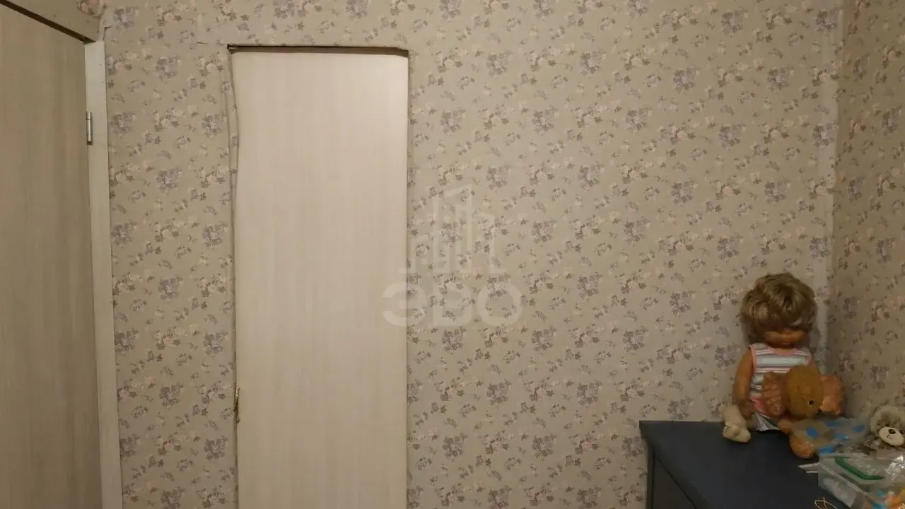 трехкомнатная квартира в Санкт-Петербурге по адресу: Моисеенко ул., 8-10