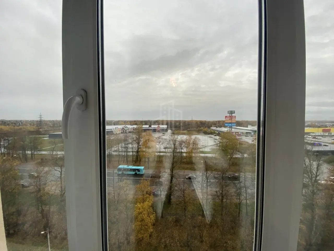 двухкомнатная квартира в Санкт-Петербурге по адресу: Красносельское  ш., 54, к 3