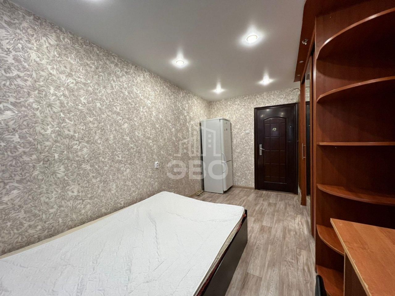 комната в Санкт-Петербурге по адресу: Светлановский проспект, 58, к 3