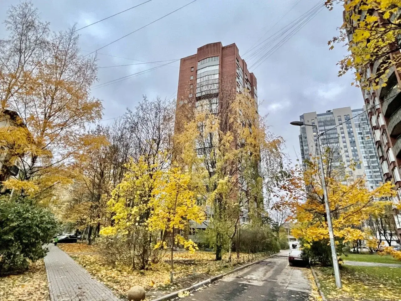 двухкомнатная квартира в Санкт-Петербурге по адресу: Культуры проспект, 18, к 2