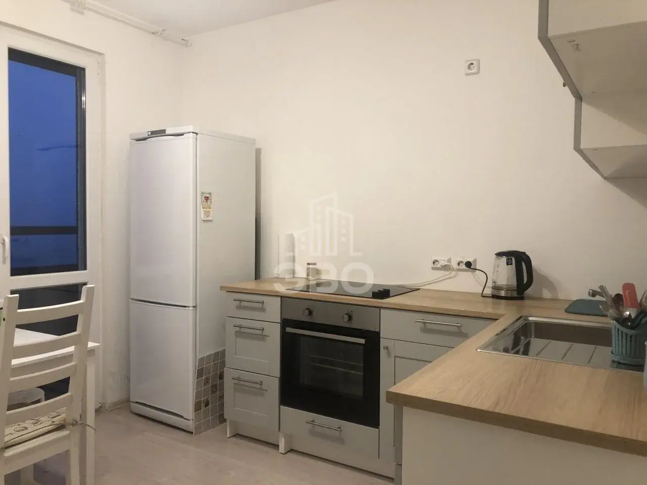 однокомнатная квартира в Санкт-Петербурге по адресу: Богословская ул., 4, к 1