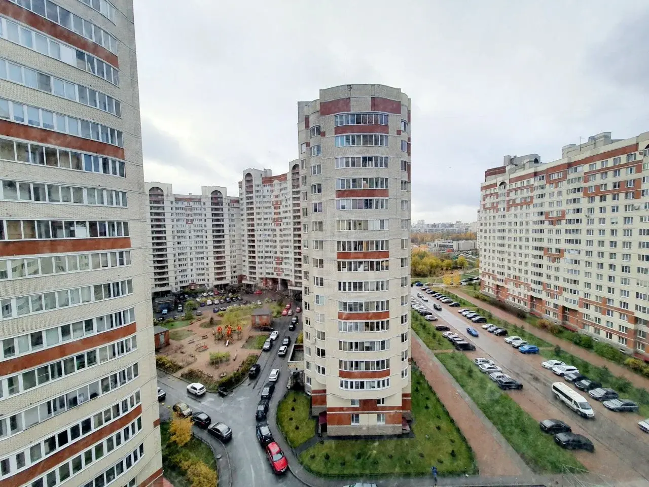 однокомнатная квартира в Санкт-Петербурге по адресу: Ворошилова ул., 29, к 1