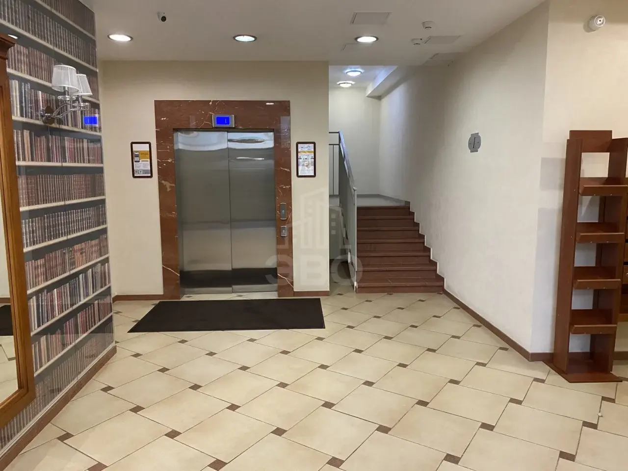 трехкомнатная квартира в Санкт-Петербурге по адресу: Большая Посадская ул., 12