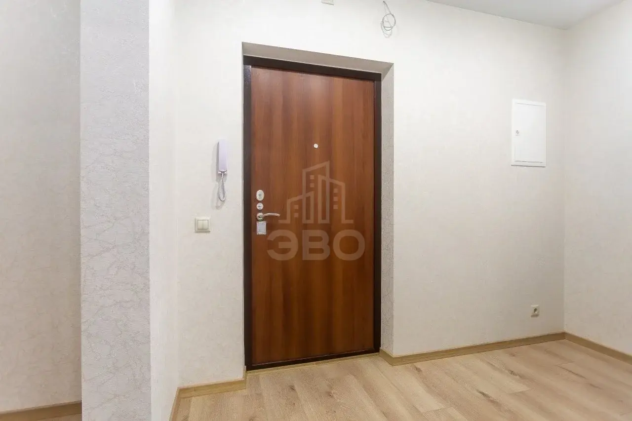 однокомнатная квартира в Санкт-Петербурге по адресу: Глухарская ул., 27, к 1