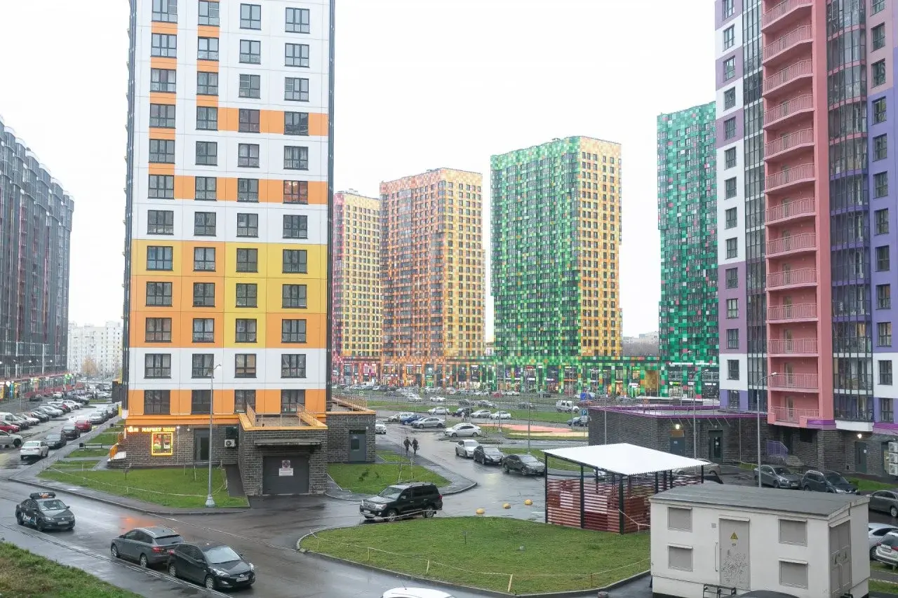 однокомнатная квартира в Санкт-Петербурге по адресу: Глухарская ул., 27, к 1