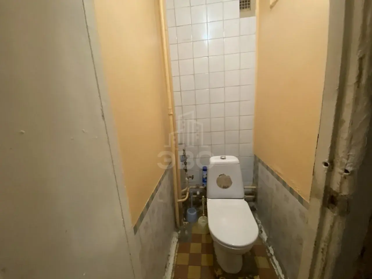 комната в Санкт-Петербурге по адресу: Матроса Железняка ул., 1