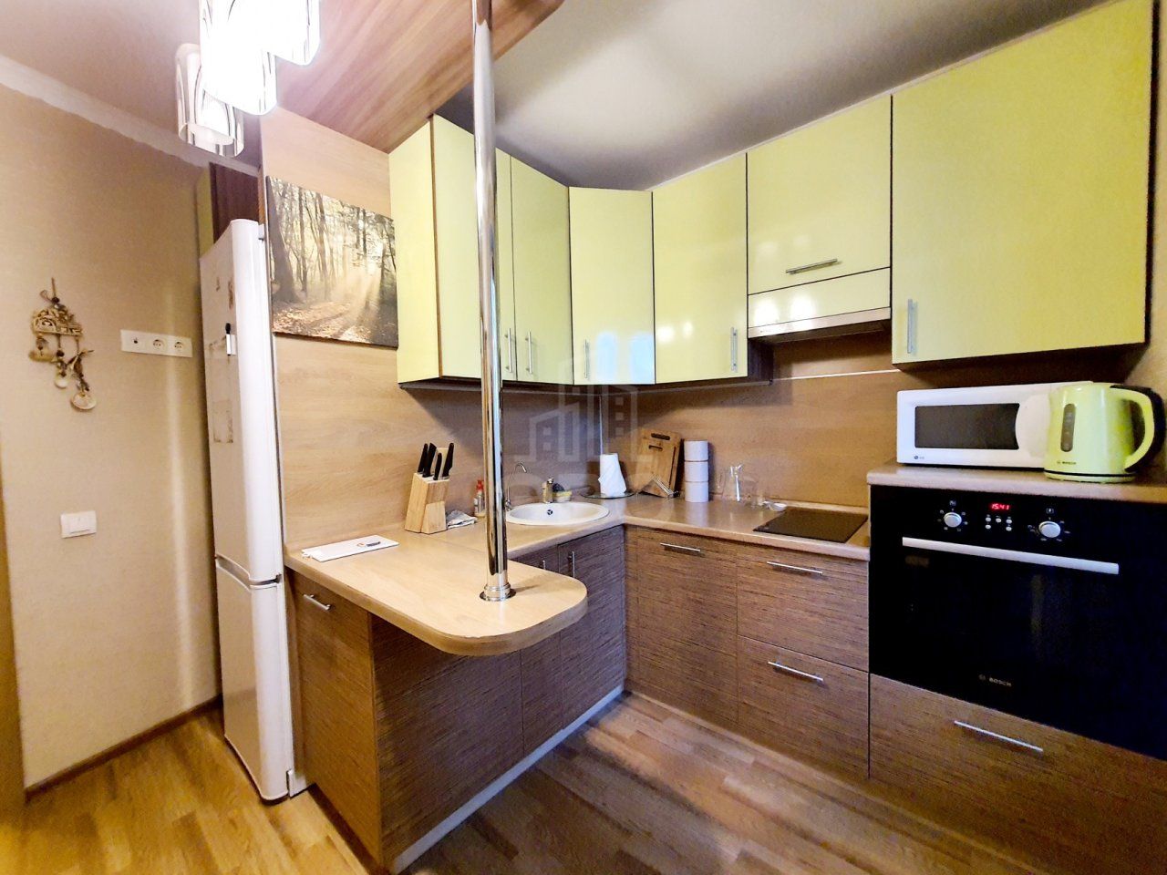 однокомнатная квартира в Санкт-Петербурге по адресу: Кузнецова проспект, 14, к 1