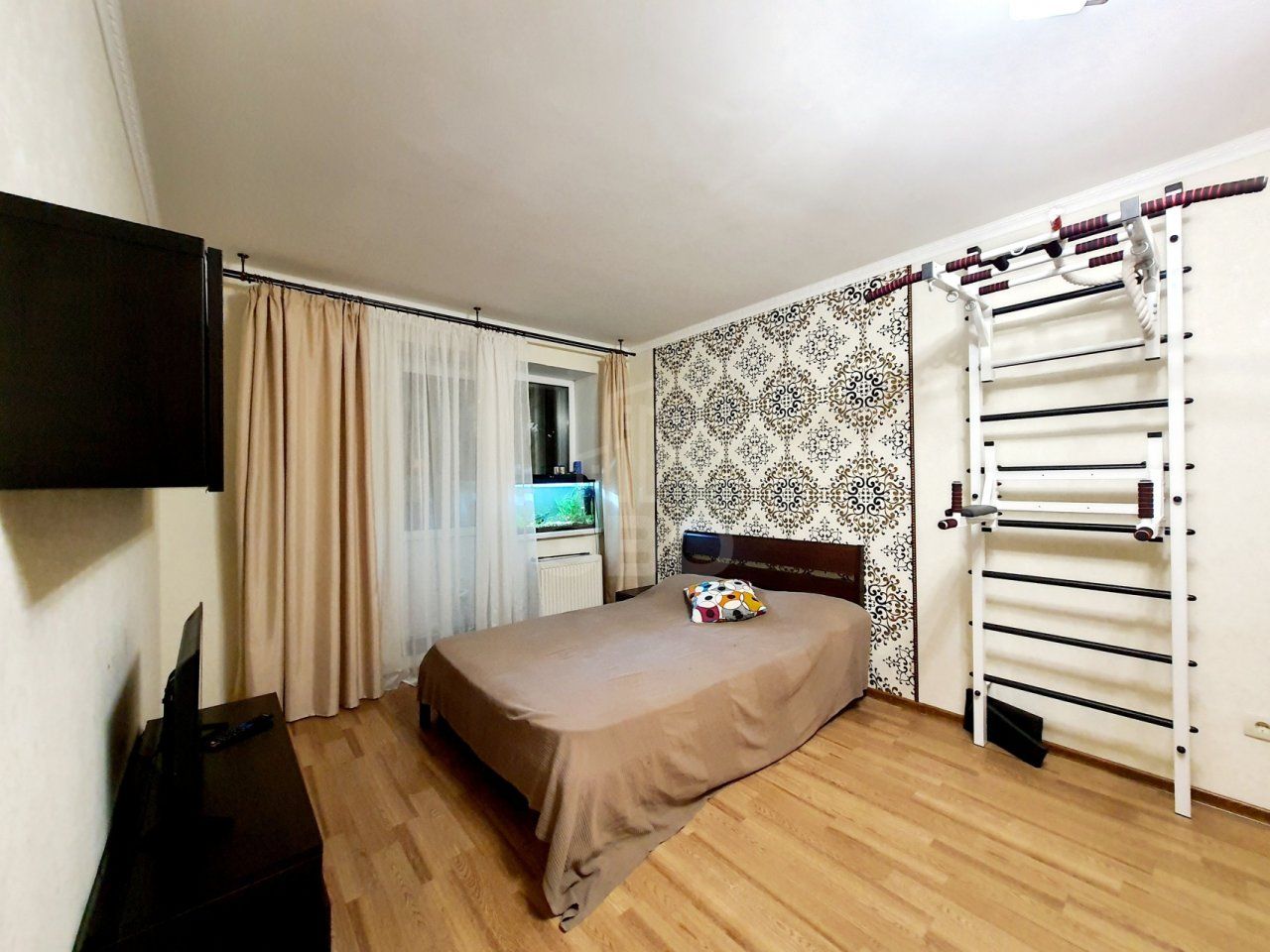 однокомнатная квартира в Санкт-Петербурге по адресу: Кузнецова проспект, 14, к 1