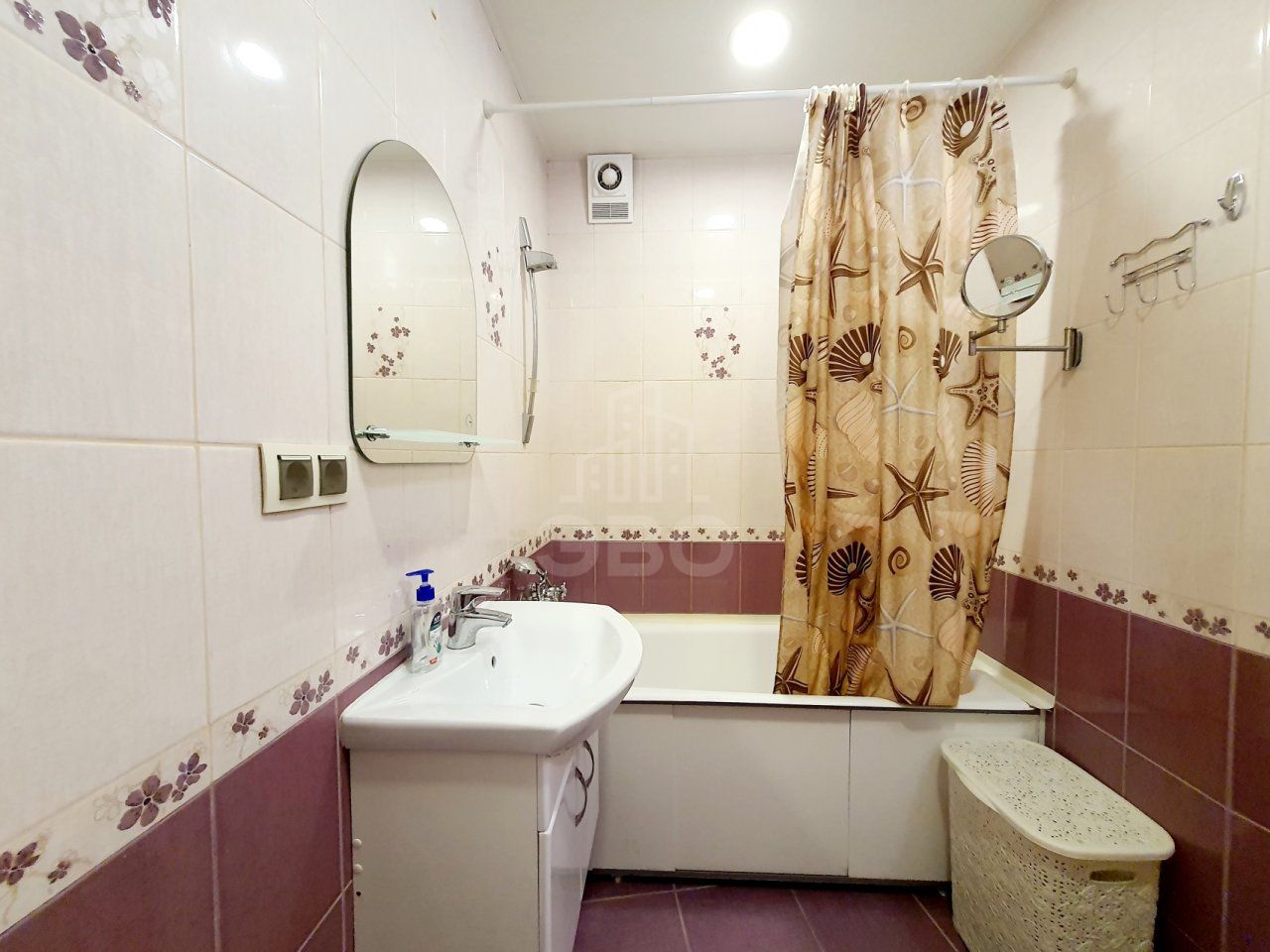 однокомнатная квартира в Санкт-Петербурге по адресу: Кузнецова проспект, 14, к 1