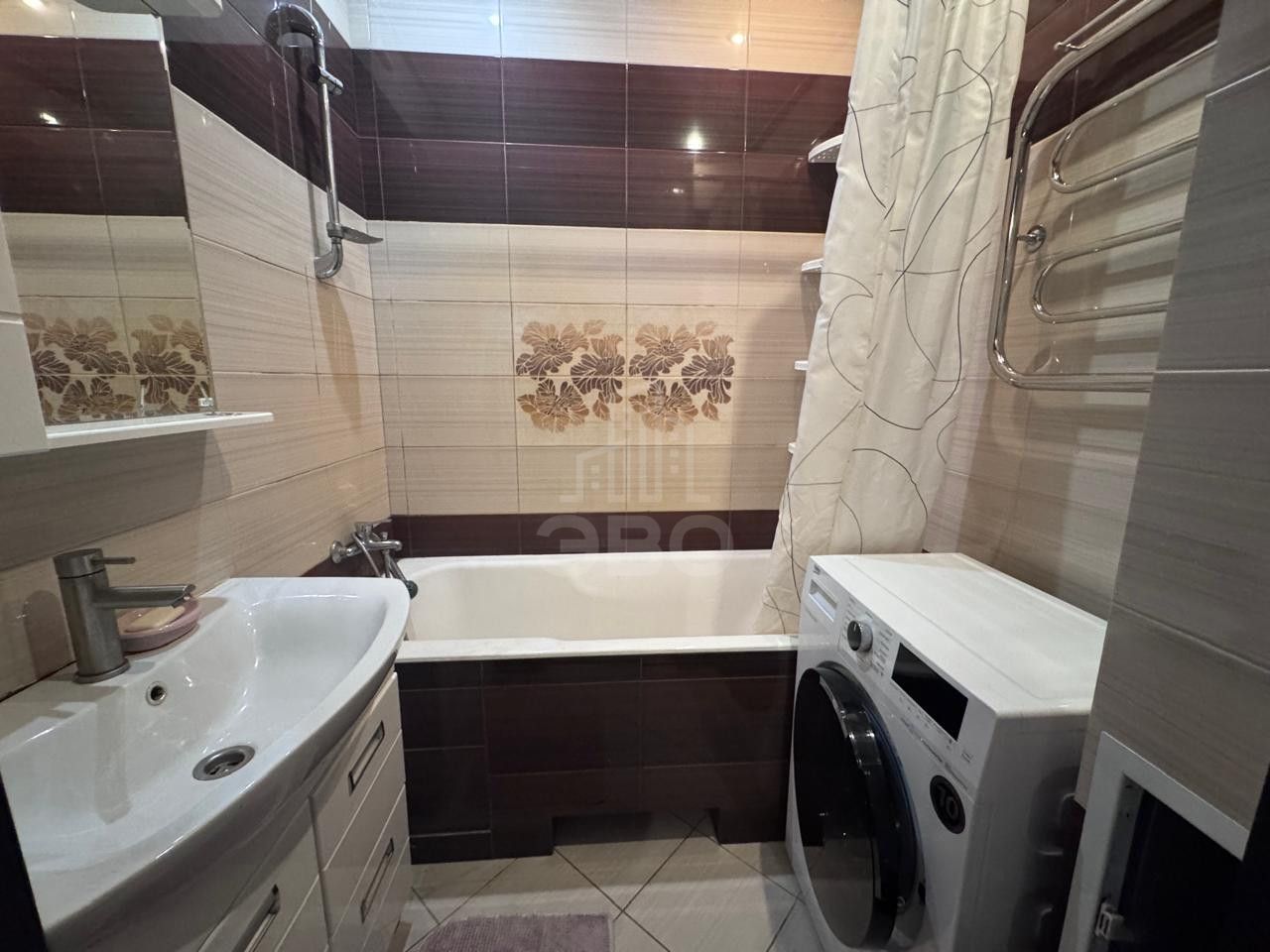 двухкомнатная квартира в Санкт-Петербург по адресу: Обуховской Обороны проспект, 195