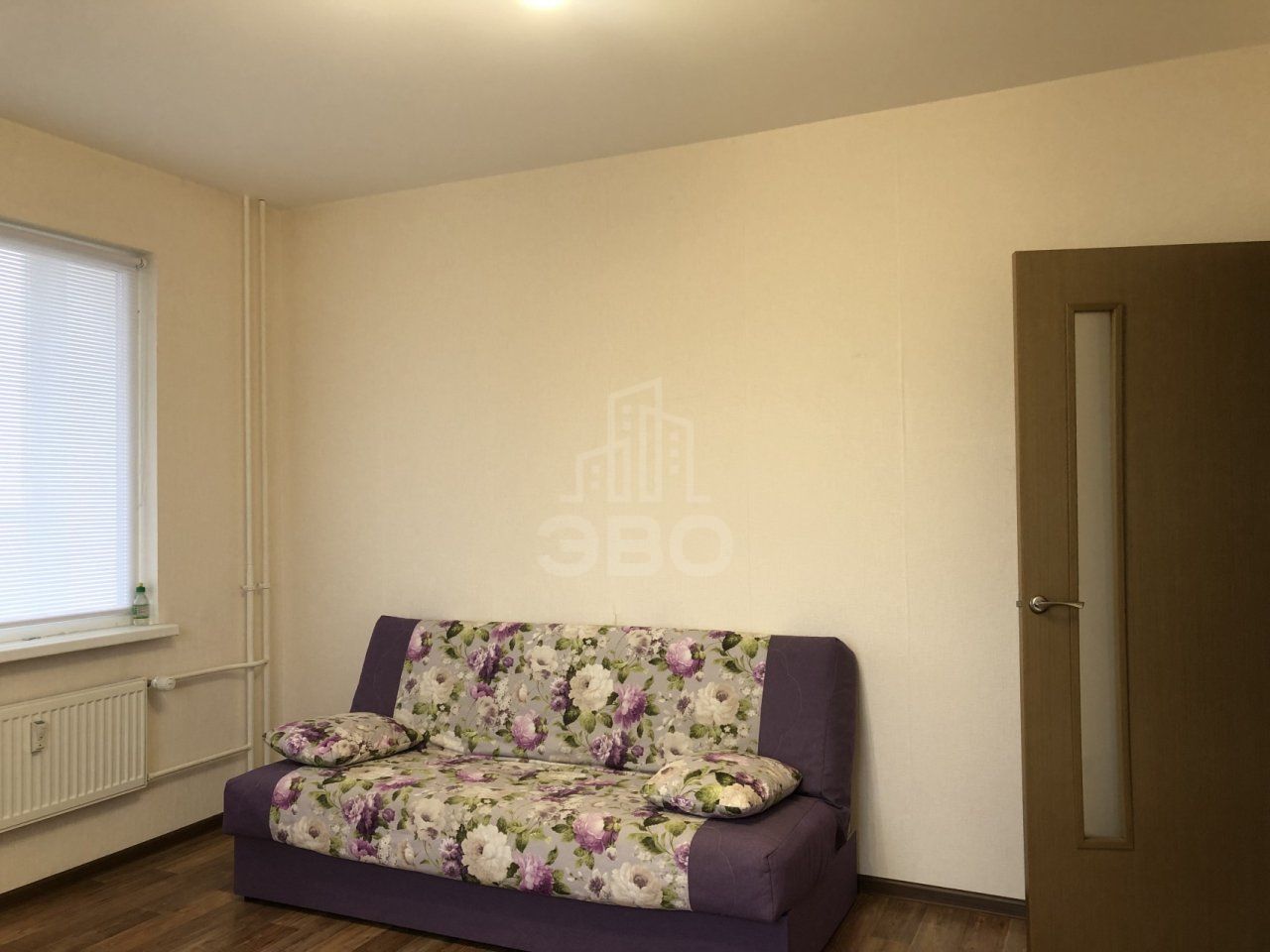 однокомнатная квартира в Санкт-Петербурге по адресу: Корнея Чуковского ул., 7, к 1