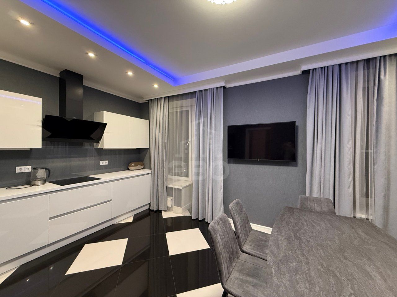 двухкомнатная квартира в Санкт-Петербург по адресу: Киевская ул., 3