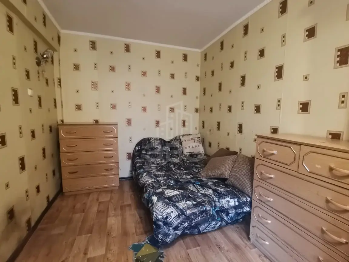 двухкомнатная квартира в Санкт-Петербурге по адресу: Революции ш., 33, к 6