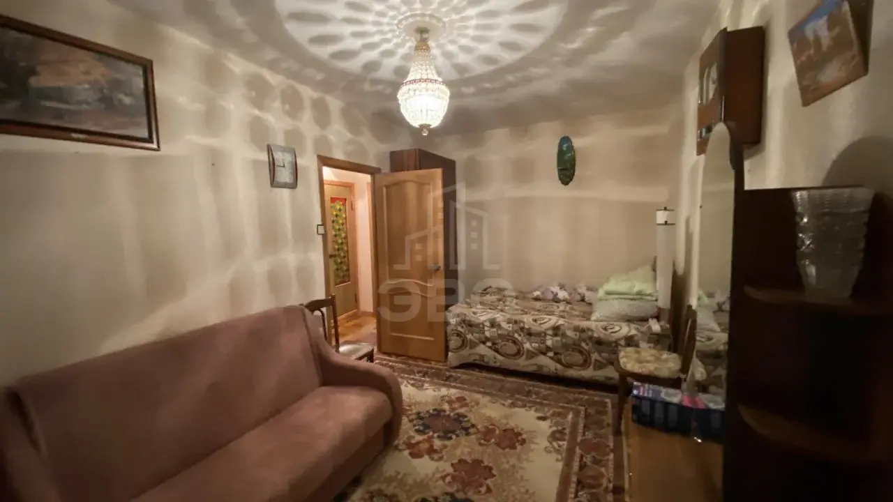 трехкомнатная квартира в Санкт-Петербурге по адресу: Ириновский проспект, 31/48, литера А