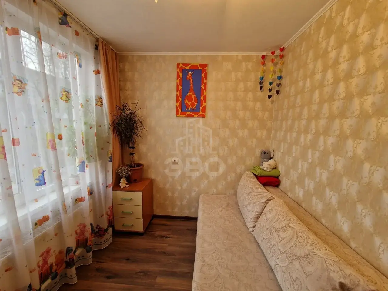 двухкомнатная квартира в Санкт-Петербурге по адресу: Славы проспект, 27