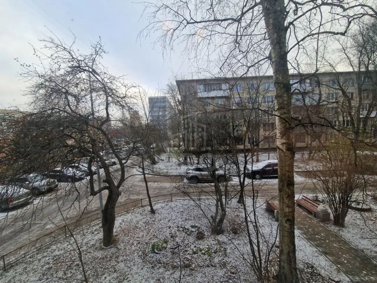 двухкомнатная квартира в Санкт-Петербурге по адресу: Славы проспект, 27
