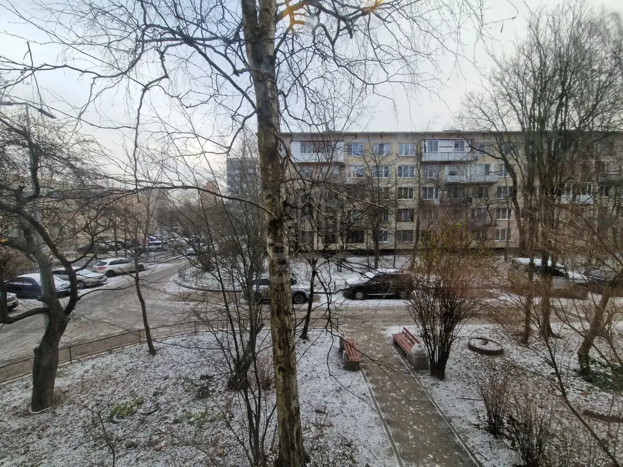двухкомнатная квартира в Санкт-Петербурге по адресу: Славы проспект, 27