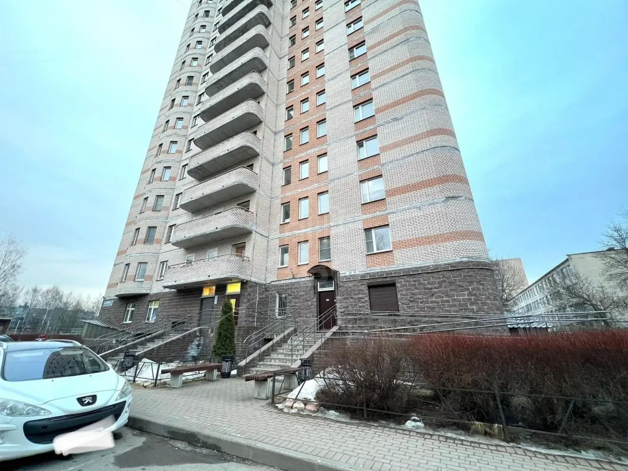 однокомнатная квартира в Санкт-Петербурге по адресу: Солидарности проспект, 9, к 3