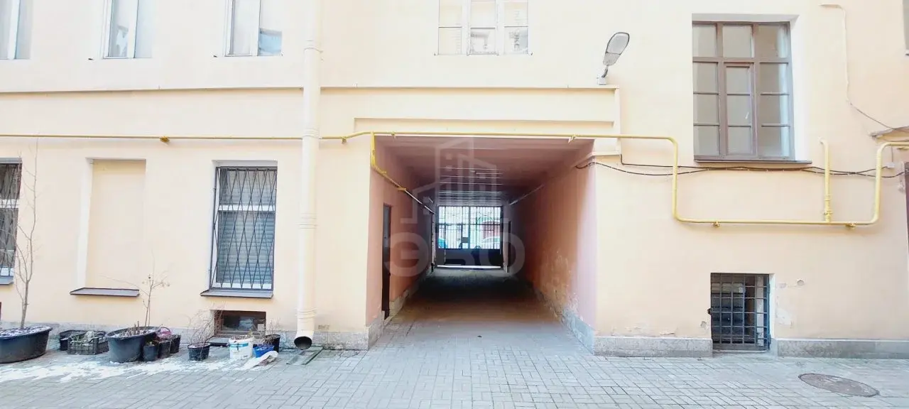 двухкомнатная квартира в Санкт-Петербурге по адресу: Дегтярная ул., 9