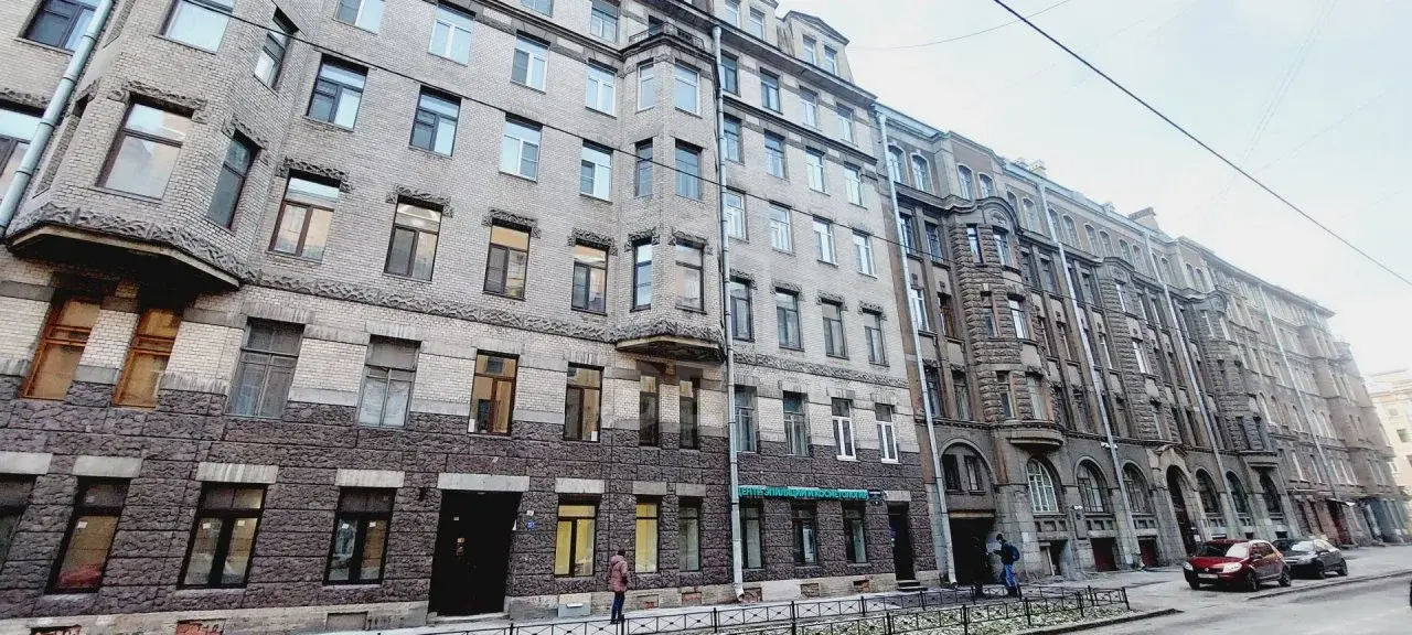 двухкомнатная квартира в Санкт-Петербурге по адресу: 10-я Советская ул., 19