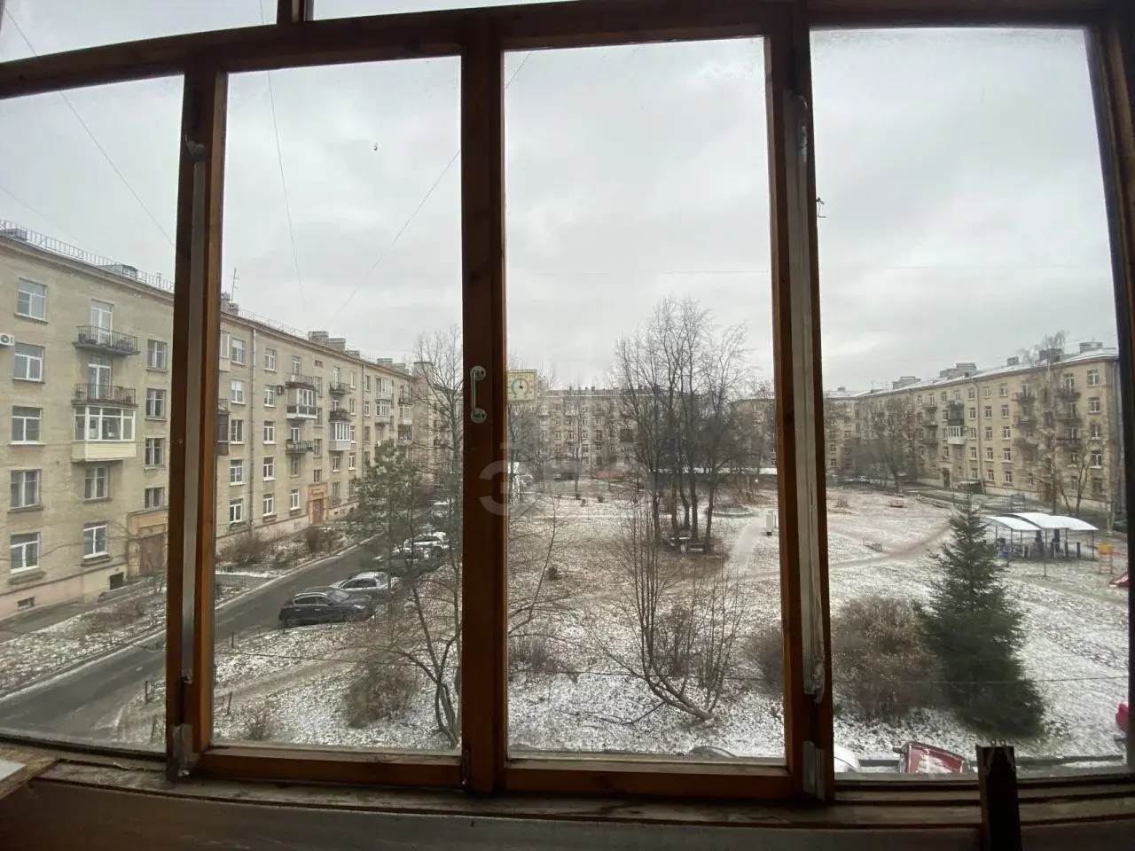двухкомнатная квартира в Санкт-Петербурге по адресу: Ткачей ул., 15