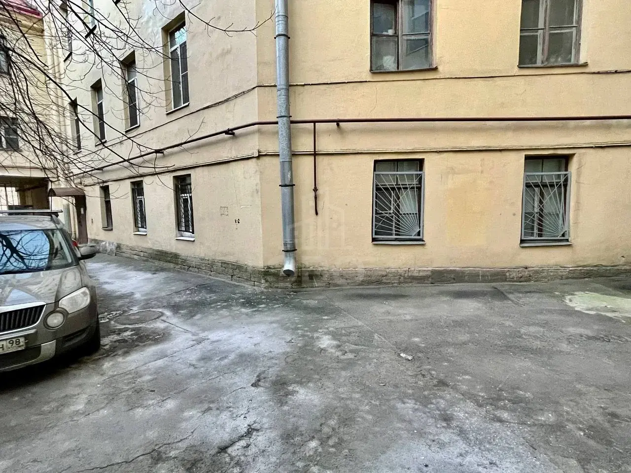 трехкомнатная квартира в Санкт-Петербурге по адресу: Реки Фонтанки наб., 119
