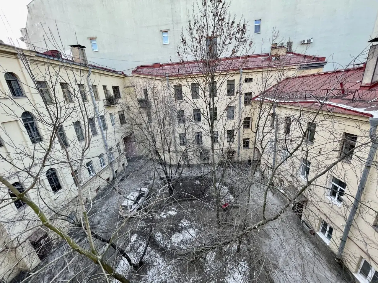 трехкомнатная квартира в Санкт-Петербурге по адресу: Реки Фонтанки наб., 119