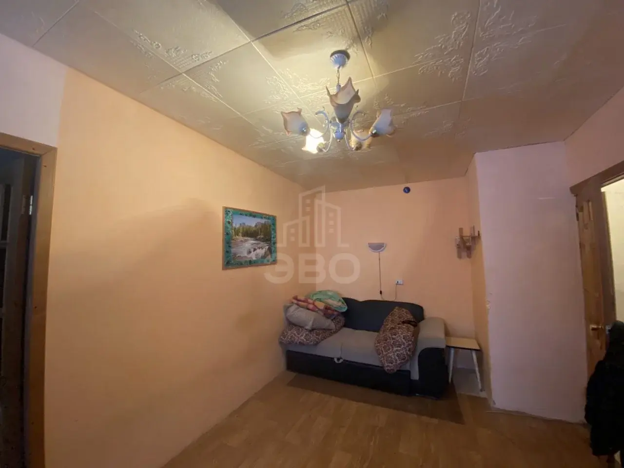 двухкомнатная квартира в Санкт-Петербурге по адресу: Цимбалина ул., 28
