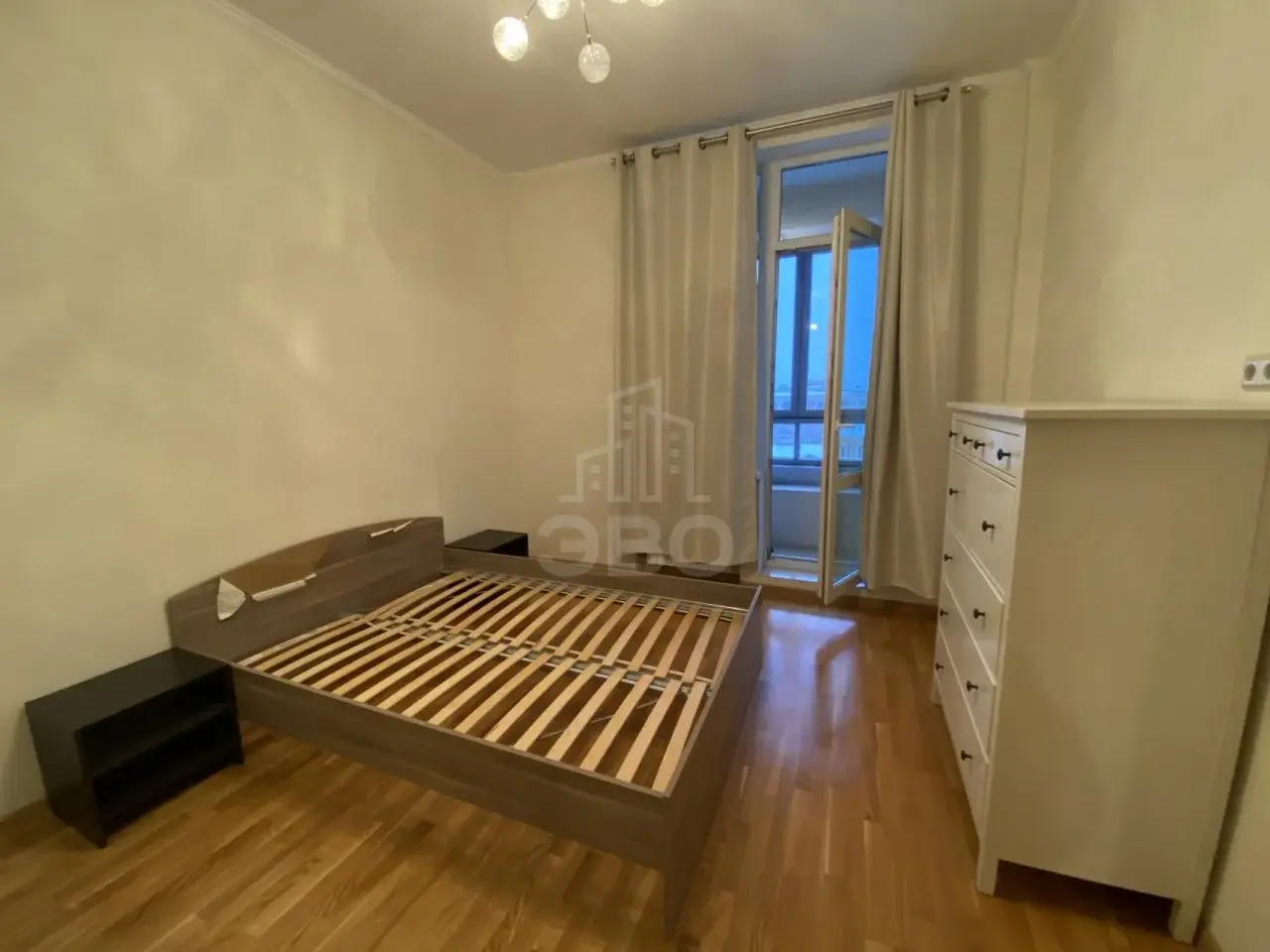 двухкомнатная квартира в Санкт-Петербурге по адресу: Пионерская ул., 50