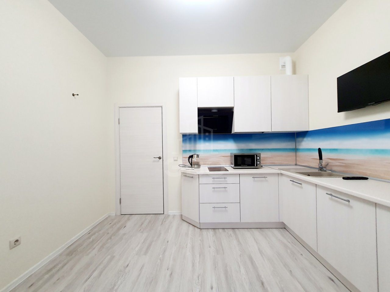 однокомнатная квартира в Санкт-Петербурге по адресу: Александра Матросова ул., 1, к 1