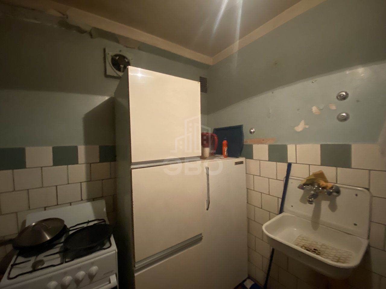 трехкомнатная квартира в Санкт-Петербурге по адресу: 2-я Комсомольская ул., 57, к 2