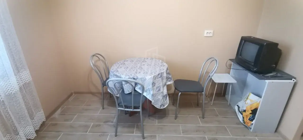 однокомнатная квартира в Санкт-Петербурге по адресу: Ворошилова ул., 11