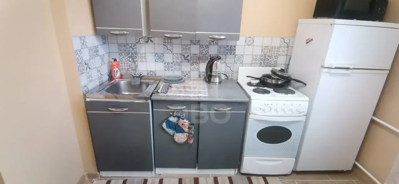 однокомнатная квартира в Санкт-Петербурге по адресу: Ворошилова ул., 11