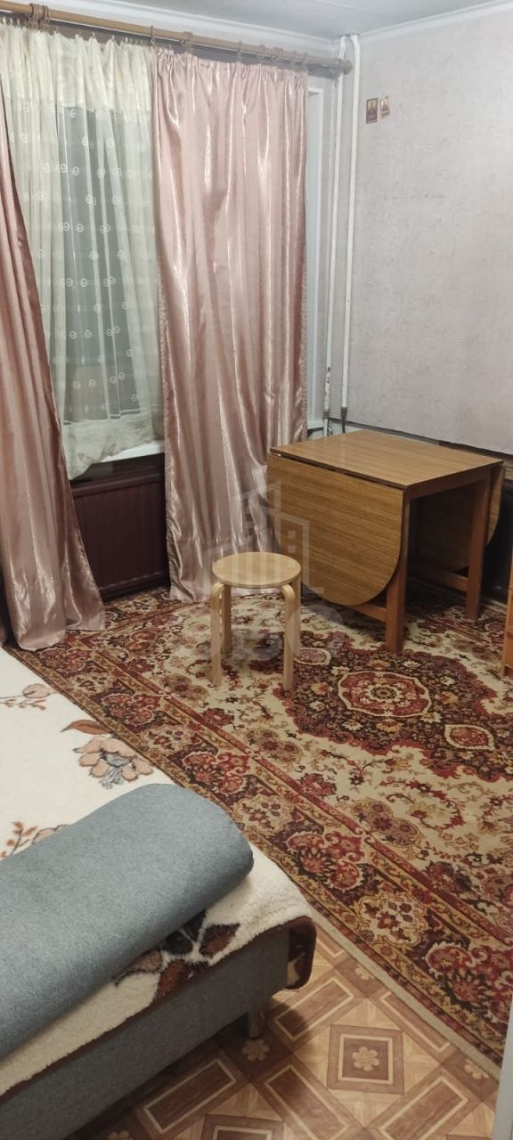 однокомнатная квартира в Санкт-Петербурге по адресу: Новоизмайловский проспект, 34