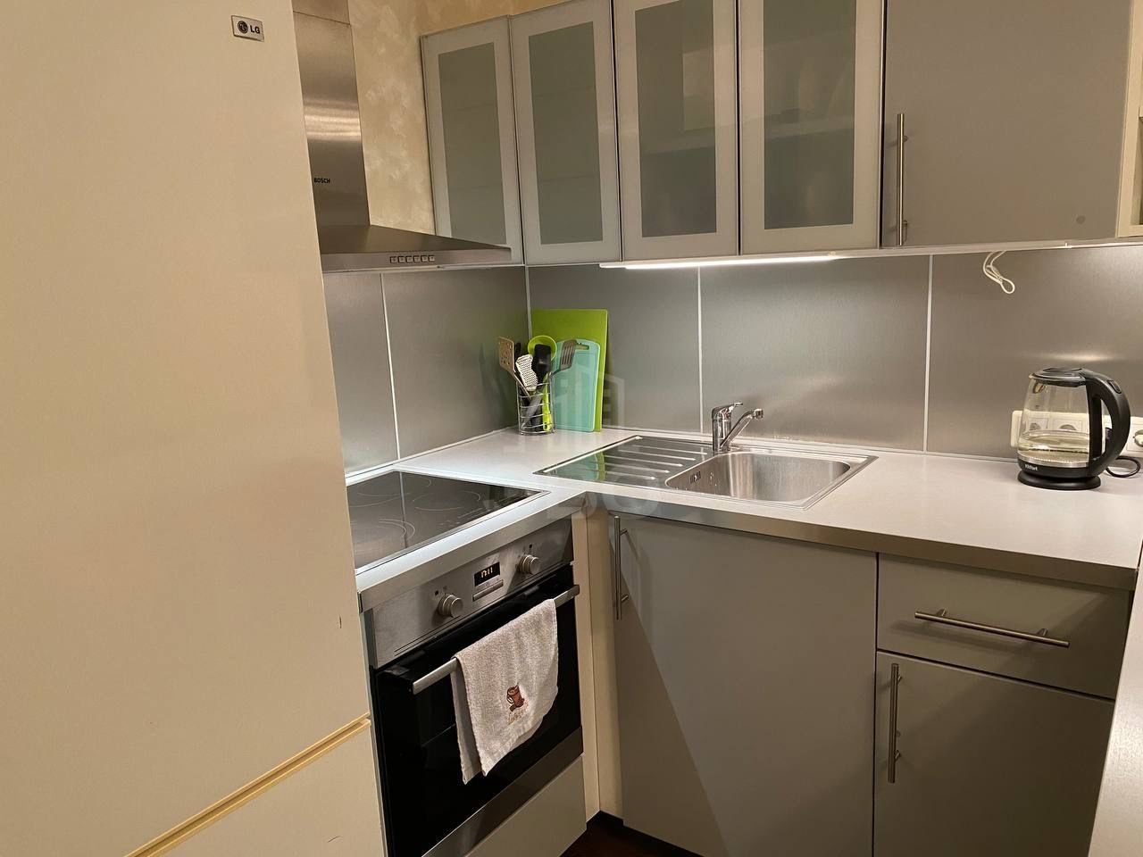 однокомнатная квартира в Санкт-Петербурге по адресу: Александра Матросова ул., 20, к 2