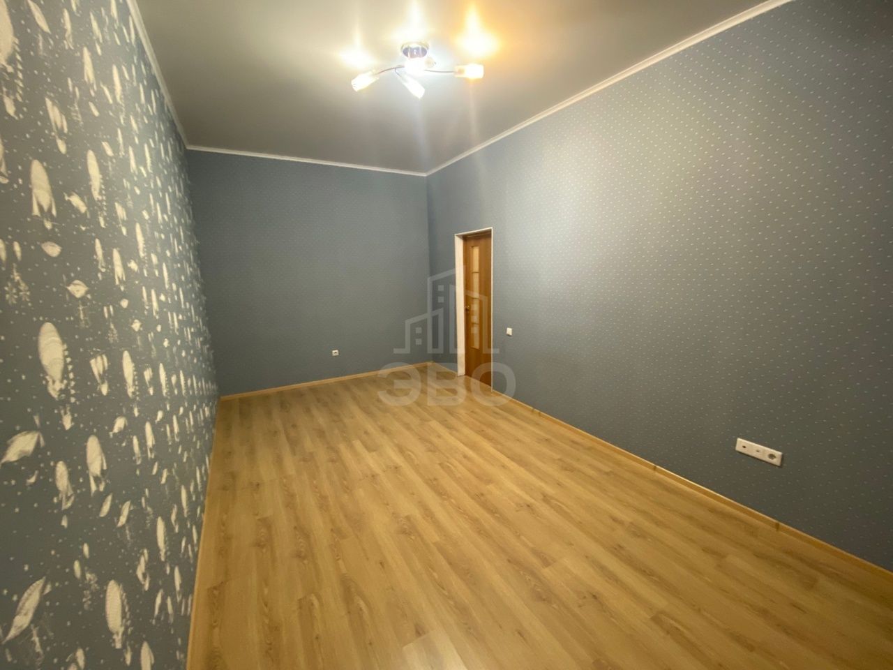 двухкомнатная квартира в Санкт-Петербурге по адресу: Свердловская наб., 58