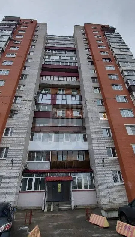 трехкомнатная квартира в Санкт-Петербурге по адресу: Тихорецкий проспект, 11, к 4