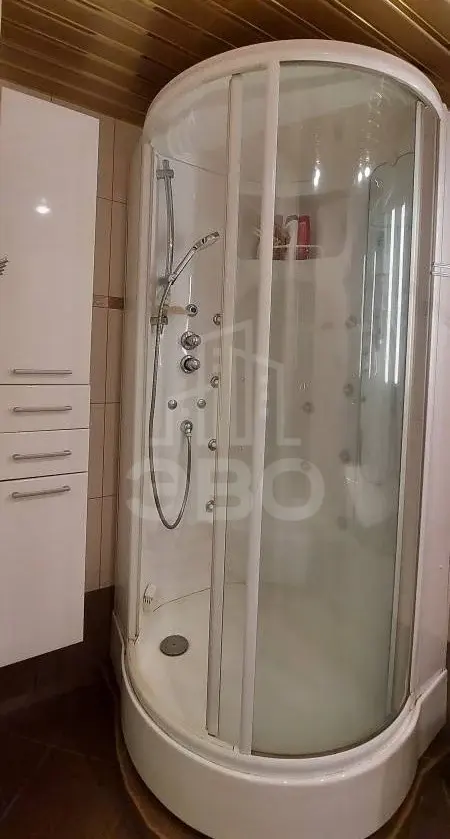 трехкомнатная квартира в Санкт-Петербурге по адресу: Тихорецкий проспект, 11, к 4