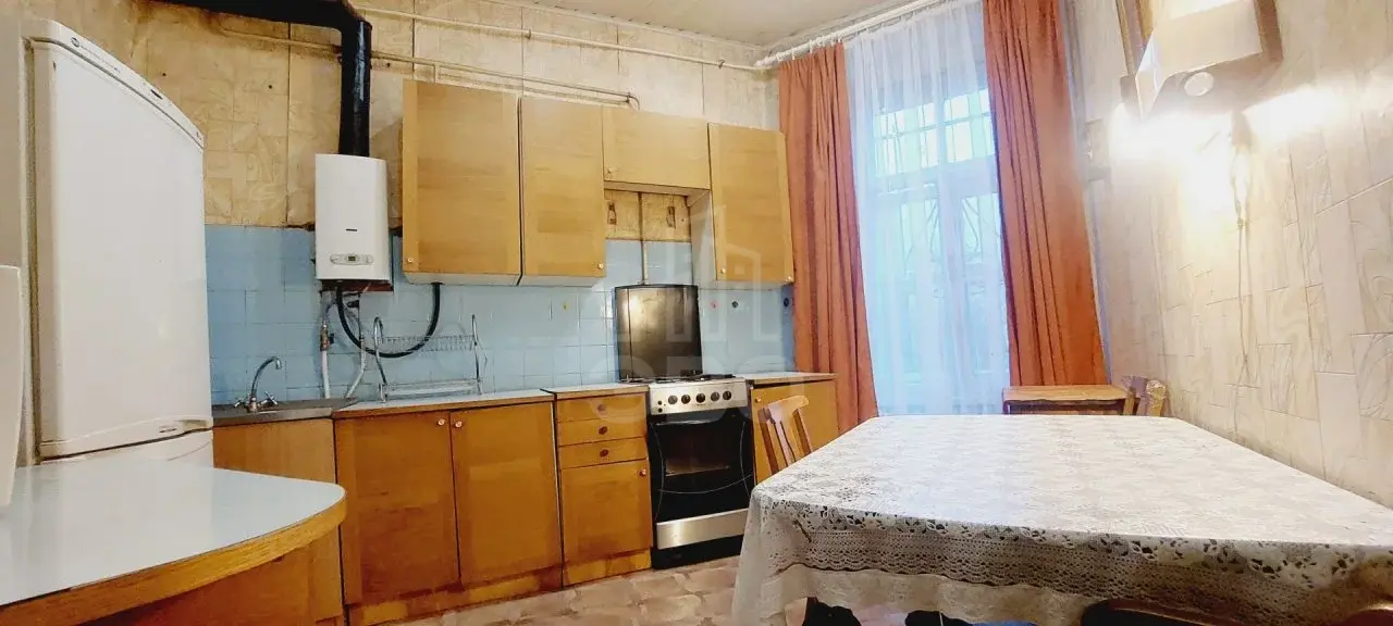 однокомнатная квартира в Санкт-Петербурге по адресу: Большой П.С. проспект, 6-8