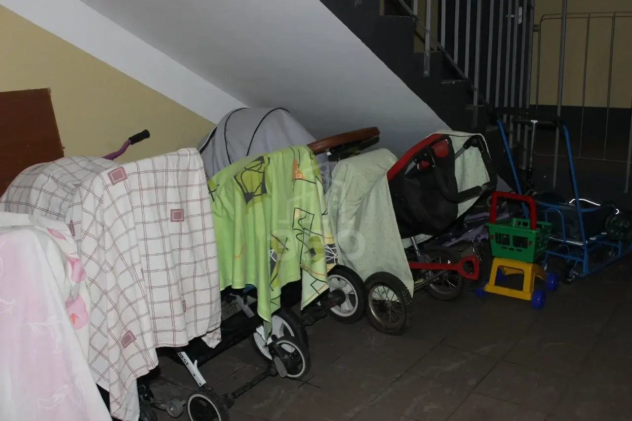 однокомнатная квартира в Санкт-Петербурге по адресу: Ростовская  ул., 5, к 2