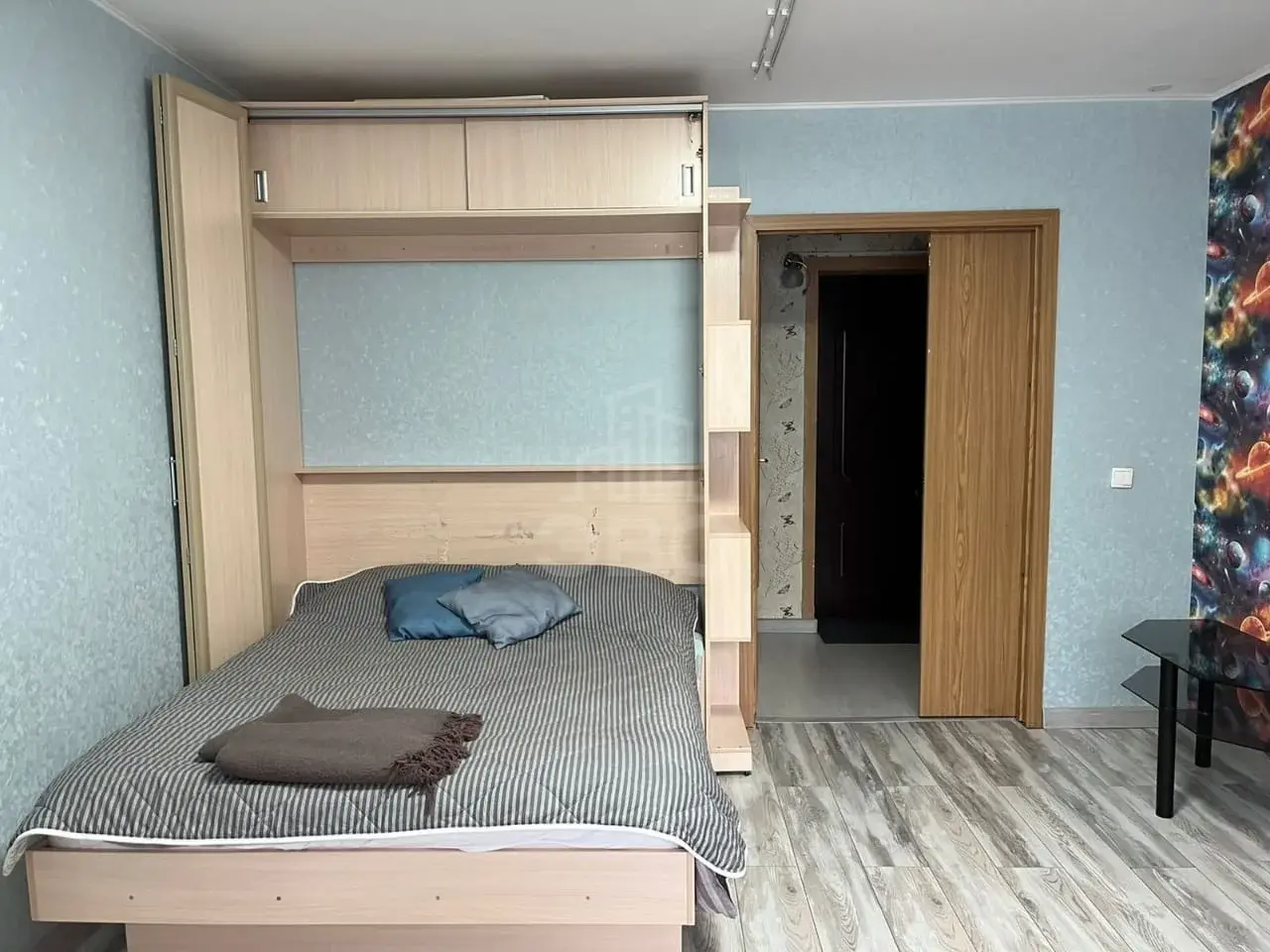 однокомнатная квартира в Санкт-Петербурге по адресу: Ростовская  ул., 5, к 2