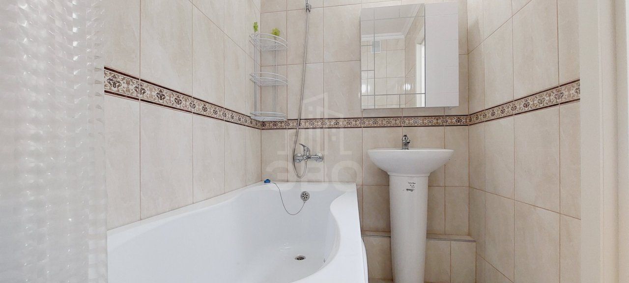 однокомнатная квартира в Санкт-Петербурге по адресу: Кустодиева ул., 3, к 3