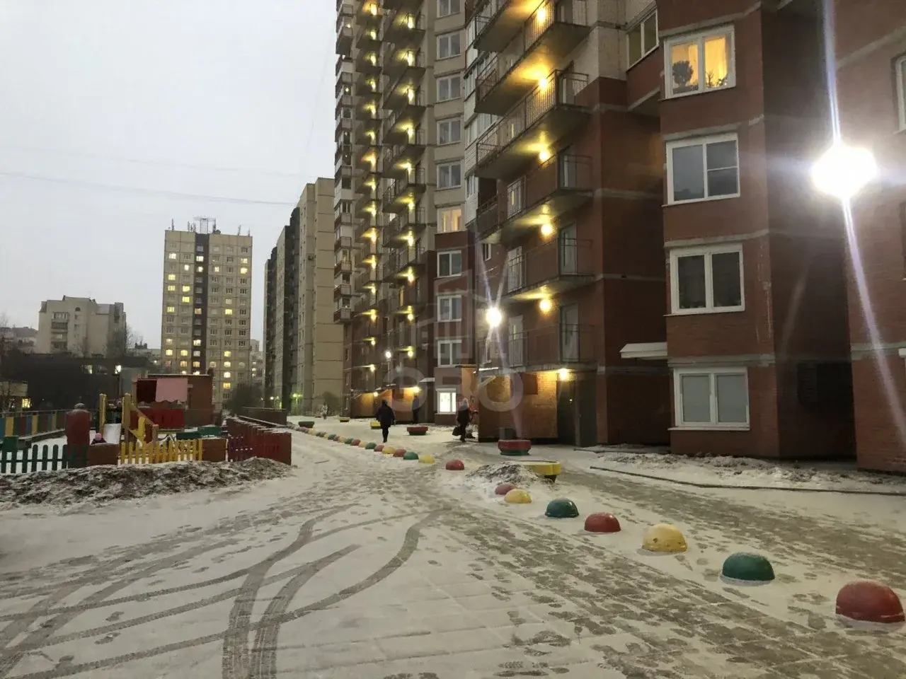 однокомнатная квартира в Санкт-Петербурге по адресу: Караваевская ул., 28, к 1