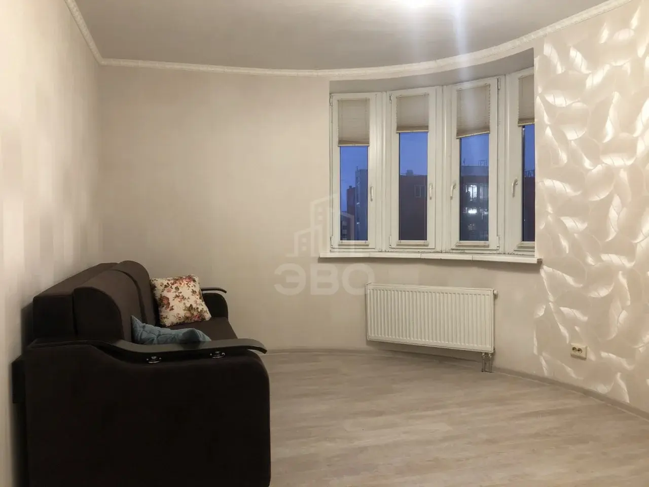однокомнатная квартира в Санкт-Петербурге по адресу: Караваевская ул., 28, к 1