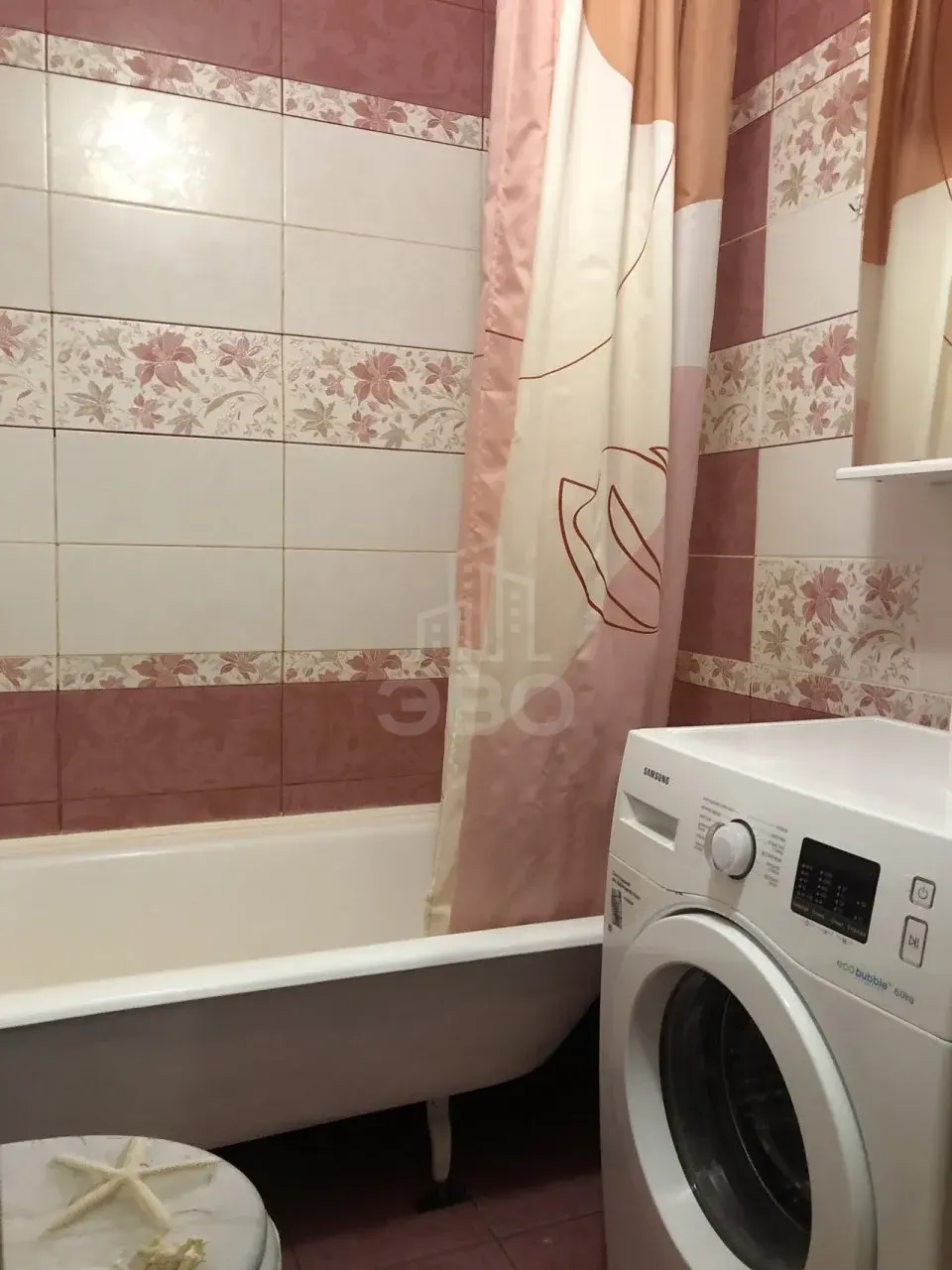 однокомнатная квартира в Санкт-Петербурге по адресу: Караваевская ул., 28, к 1