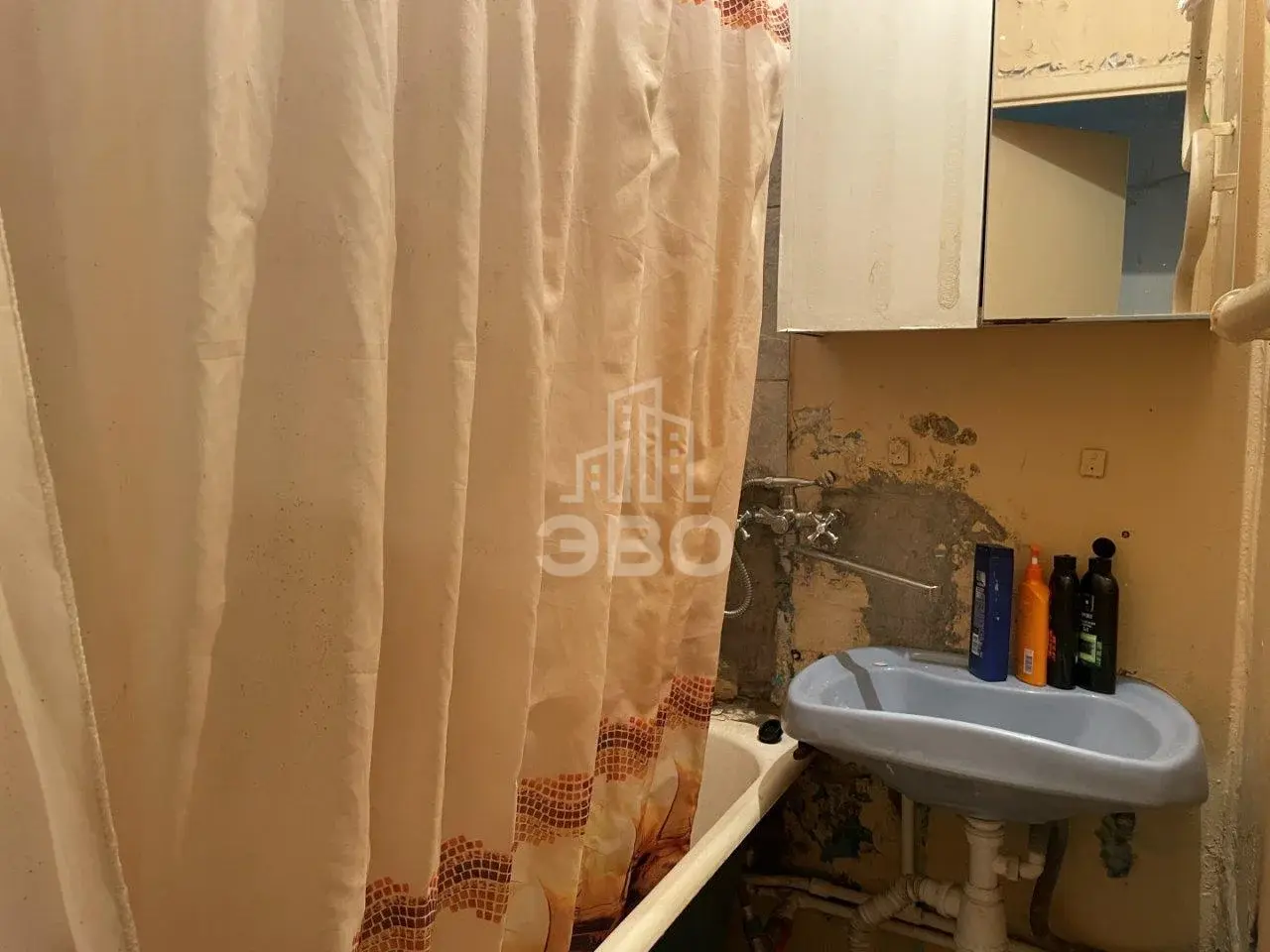комната в Санкт-Петербурге по адресу: Коллонтай ул., 21, к 4